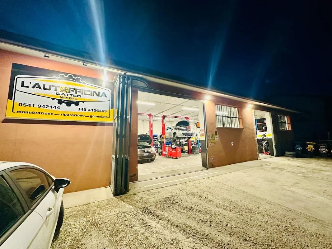 L'autofficina di Marcelli Jean